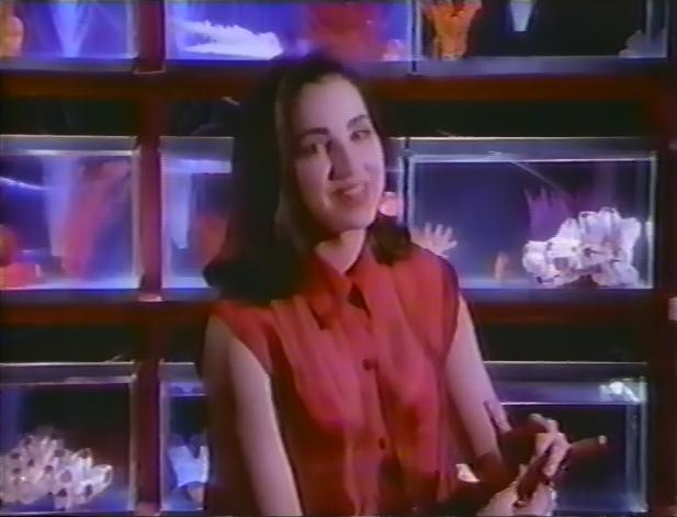 Paula Marshall as Fran, Grapevine 1992